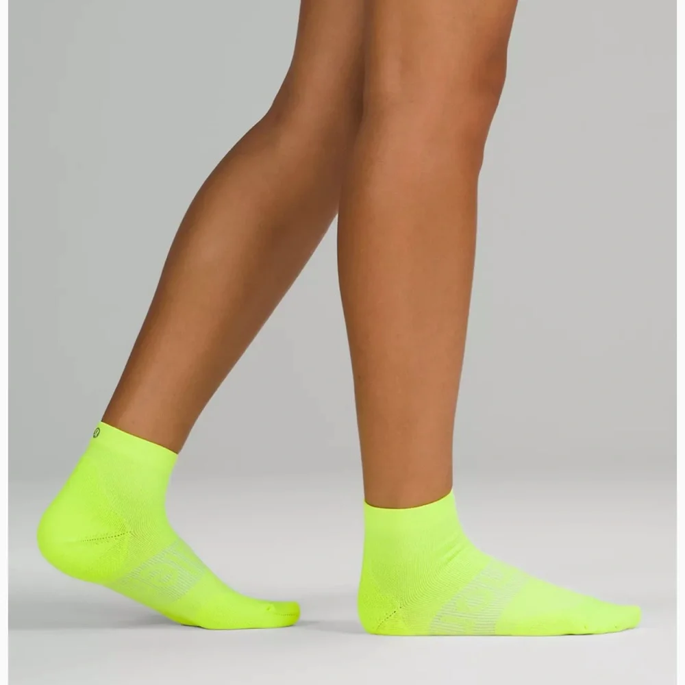 Lululemon Power Stride Ankle Sock - Highlight Yellow